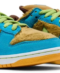 Alternative view of Nike Dunk Low Premium SB Three Bears - Baby Bear