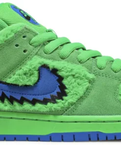 Grateful Dead x Nike Dunk Low SB Green Bear