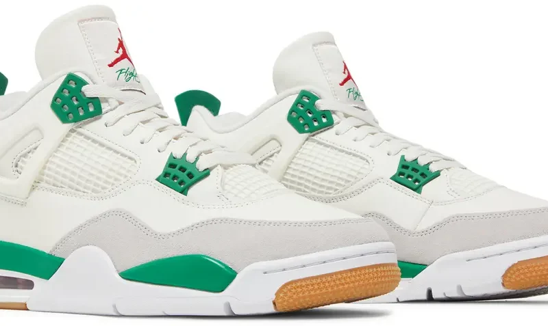 Alternative view of Air Jordan 4 SB Pine Green