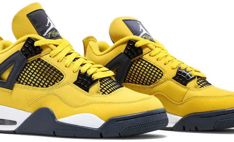 Alternative view of Air Jordan 4 Retro Lightning