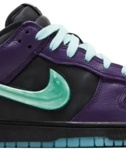 Nike Dunk Low LTD Wizard