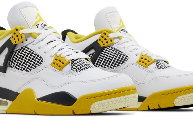Alternative view of Air Jordan 4 Retro 'Vivid Sulfur'