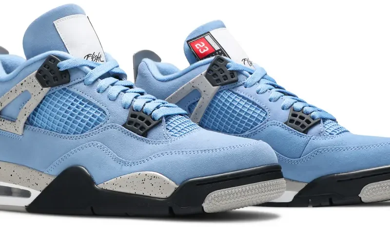 Alternative view of Air Jordan 4 Retro 'University Blue'