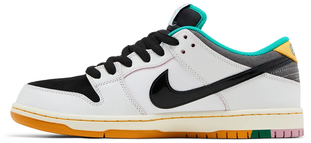 CSEF x Nike Dunk Low SB White Clear Emerald - immagine 3