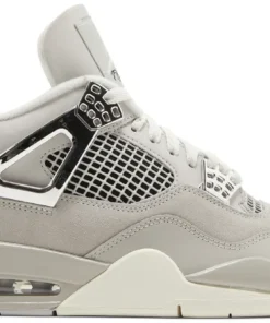 Air Jordan 4 Retro Frozen Moments
