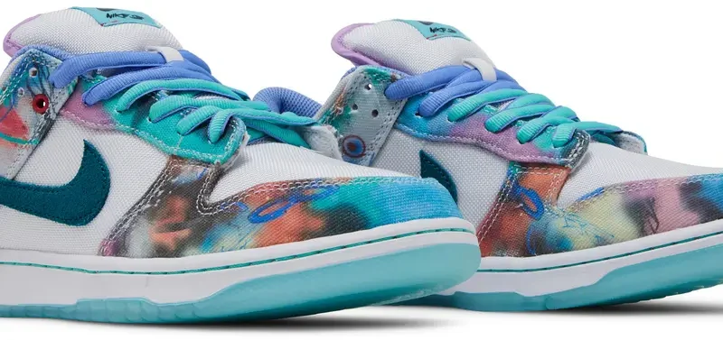 Alternative view of Futura Laboratories x Nike Dunk Low SB Bleached Aqua