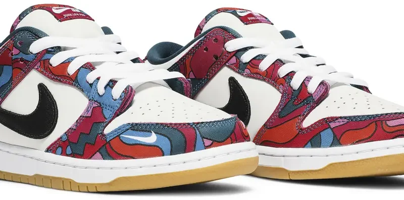 Alternative view of Parra x Nike Dunk Low Pro SB Abstract Art