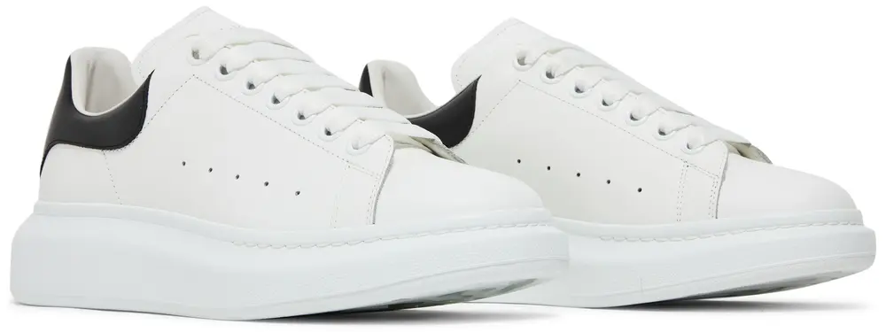 Alexander McQueen Oversized Sneaker 'White Black' - immagine 3