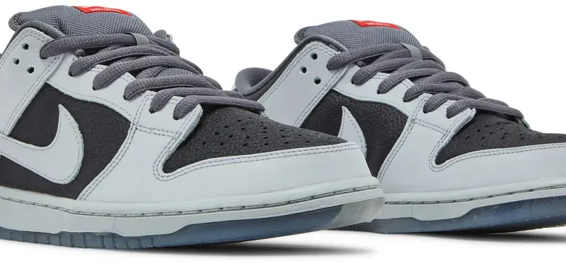 Alternative view of Atlas x Nike Dunk Low Premium SB Wolf Grey