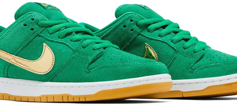 Alternative view of Nike Dunk Low SB St. Patrick’s Day