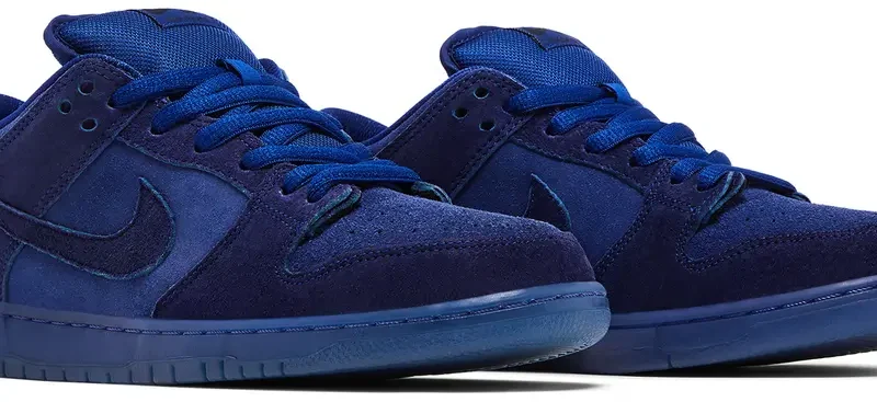 Alternative view of Nike Dunk Low Premium SB Once In A Blue Moon